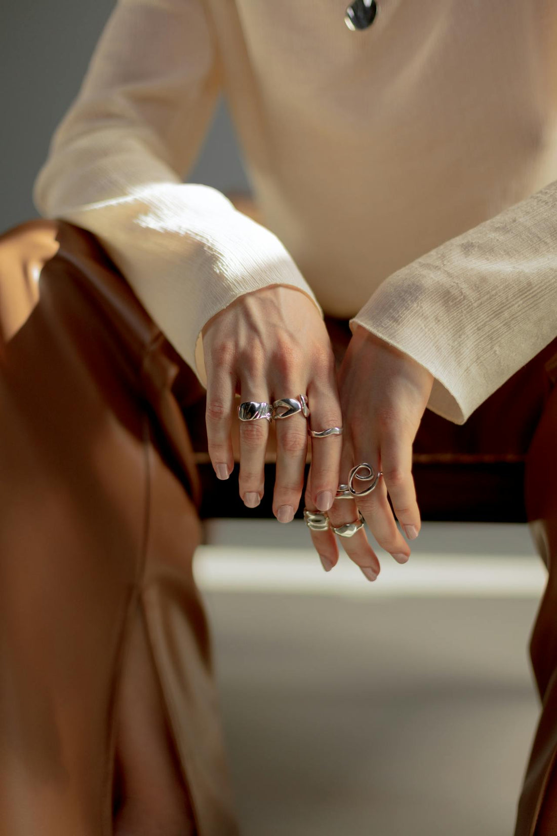 How to Choose Premium Quality S925 Jewelry: A Guide by Ros'Choice Jewelry
